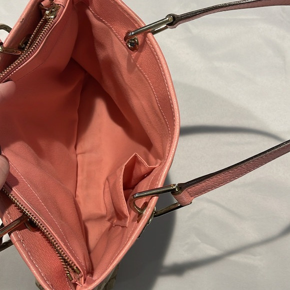 Gucci Eclipse GG Monogram Tote - Picture 11 of 13